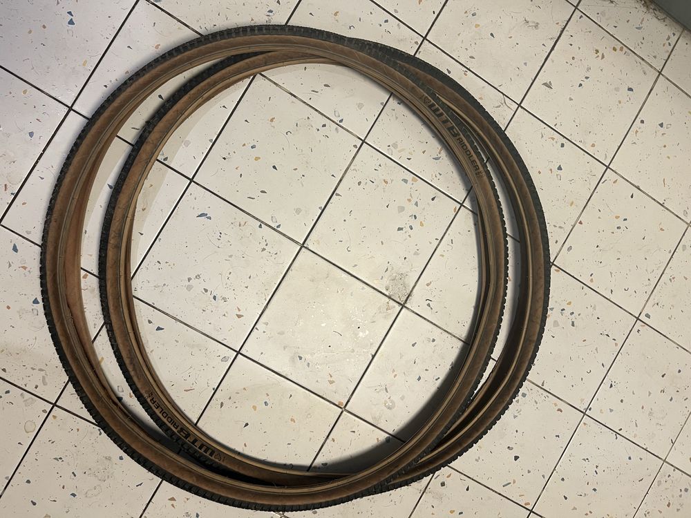 Dwie opony 28" 37c WTB Riddler TanWal
