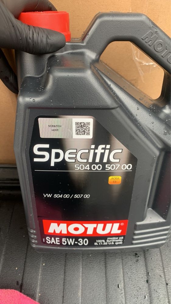 Продаю оригинальне мастило Vag , Elf, Total, Mazda,Motul, Ford,Nissan