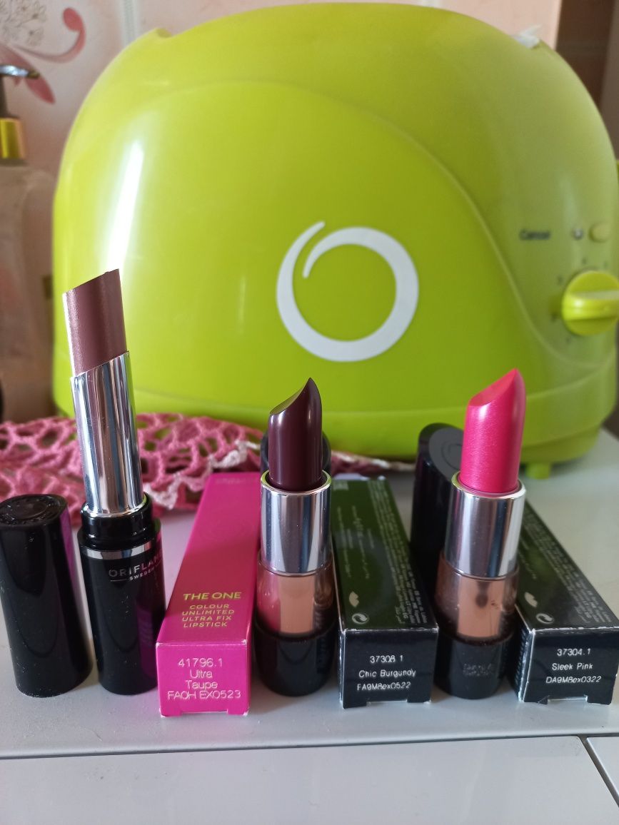 Ультракремова помада  5-в-1 The ONE Oriflame