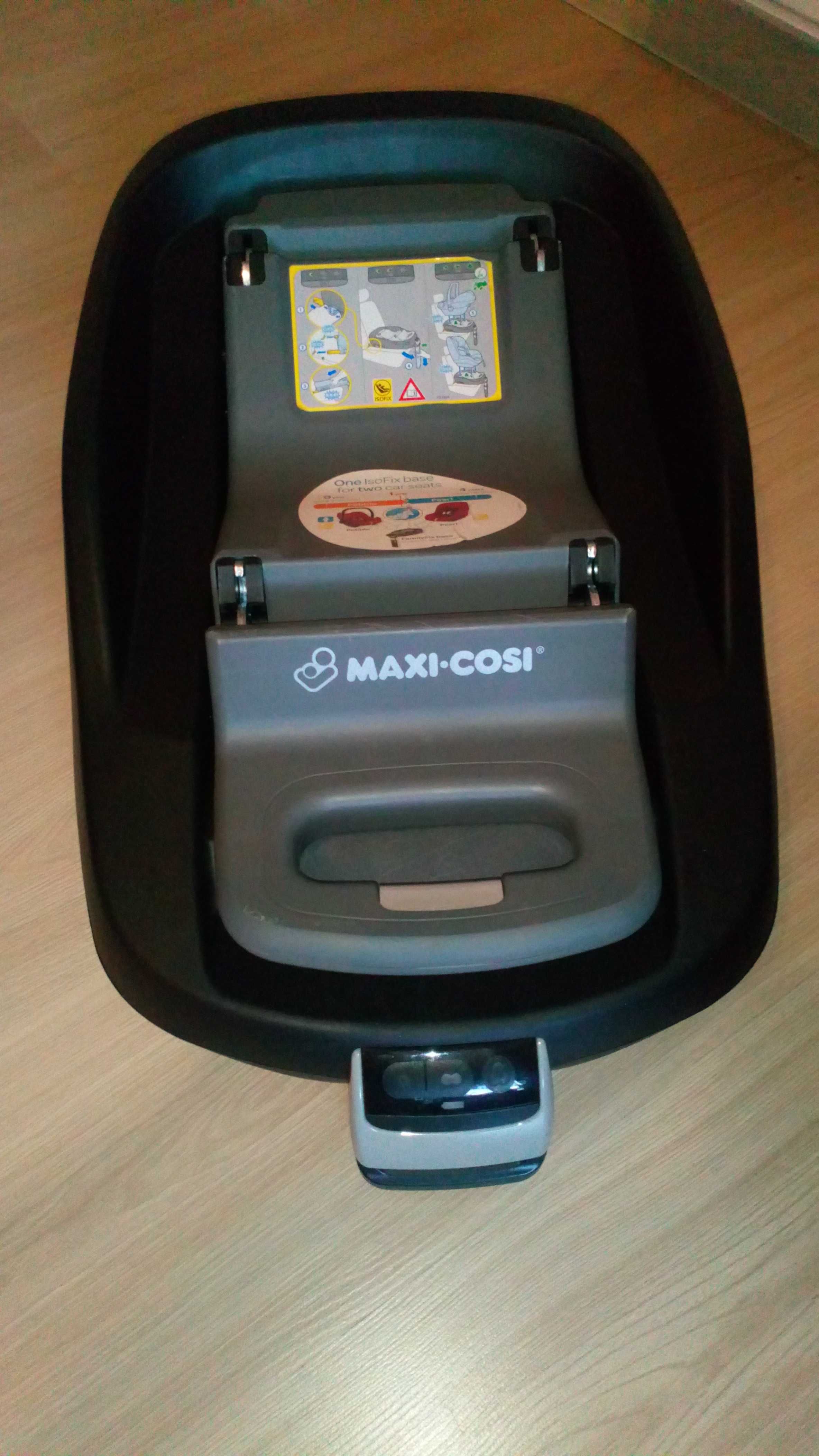 Nosidło Cabriofix + baza Maxi Cosi FamilyFix Isofix