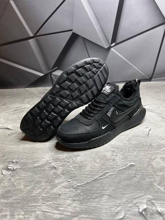 Зимние кроссовки Nike air