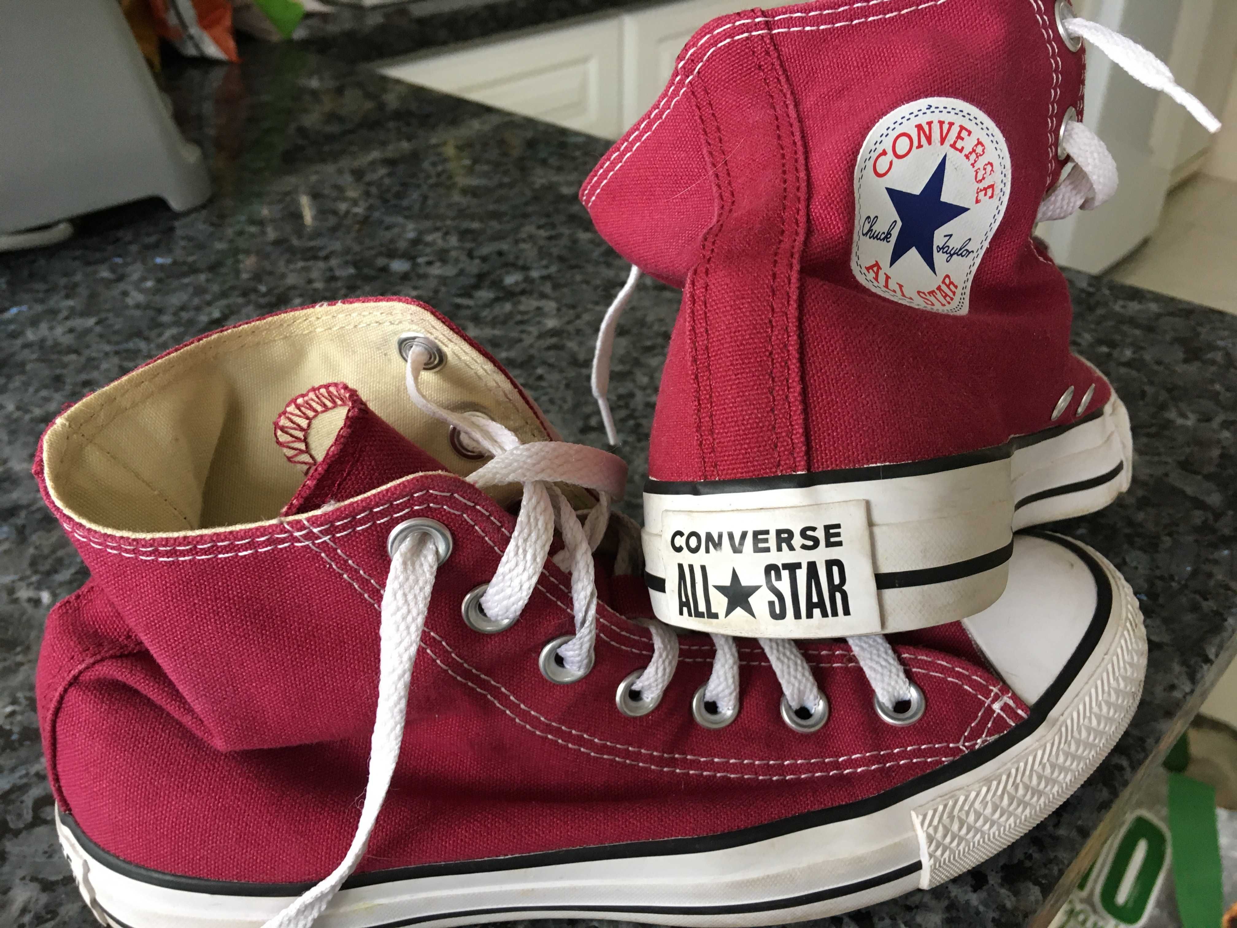 Tênis bota All Star Converse