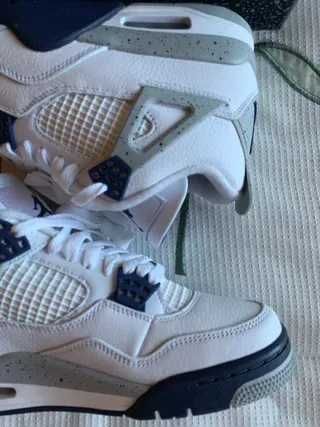 Jordan 4 RetroMidnight Navy EU.43