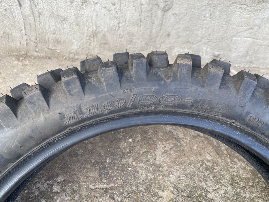 Продам резину нову 110/90/17