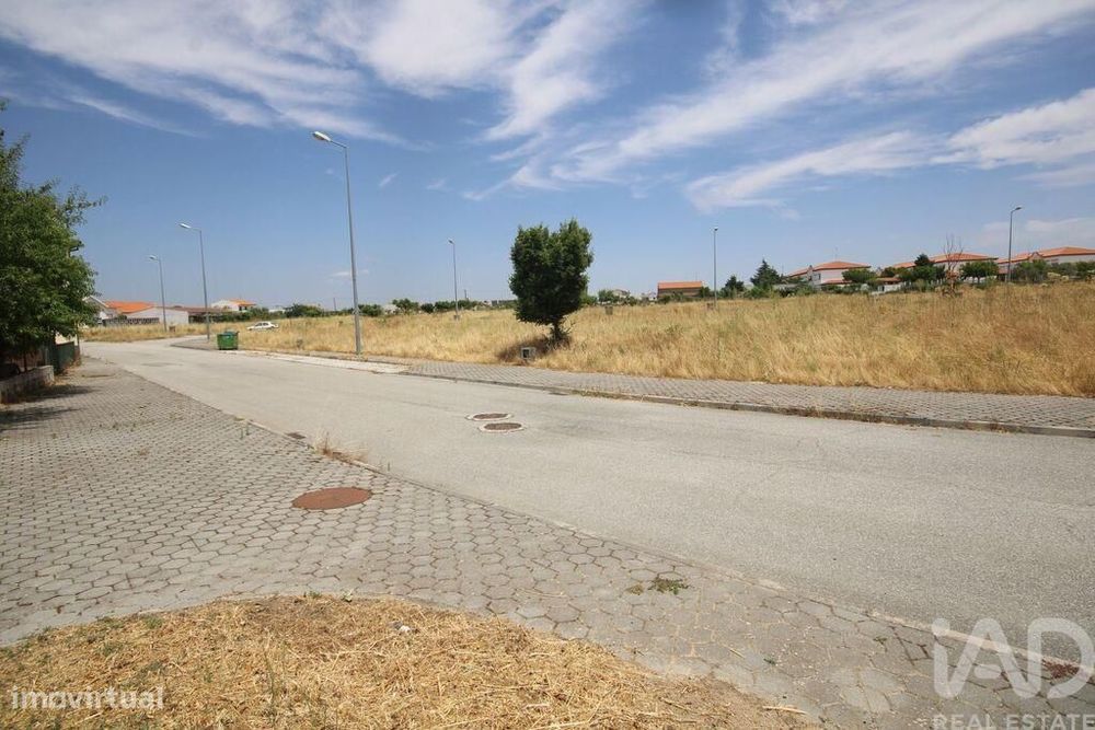 Terreno em Almeida de 540,00 m2
