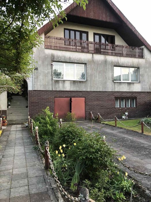 Будинок. Продаж будинку в селі Руські Комарівці