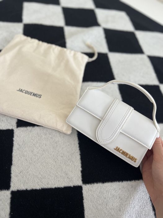 Jacquemus torebka skora naturalna biała mini