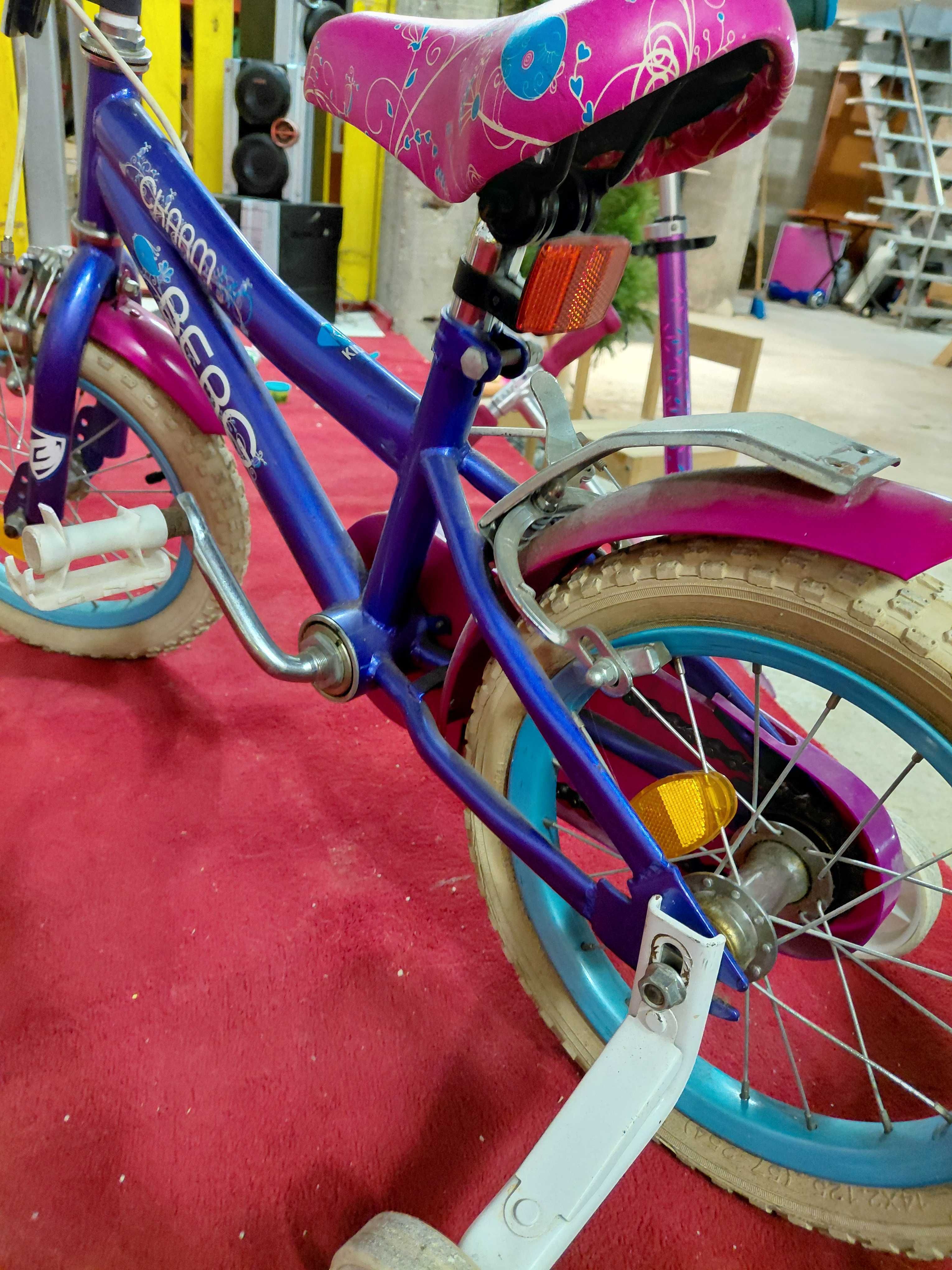 Bicicleta de criança, em bom estado, de roda 14''