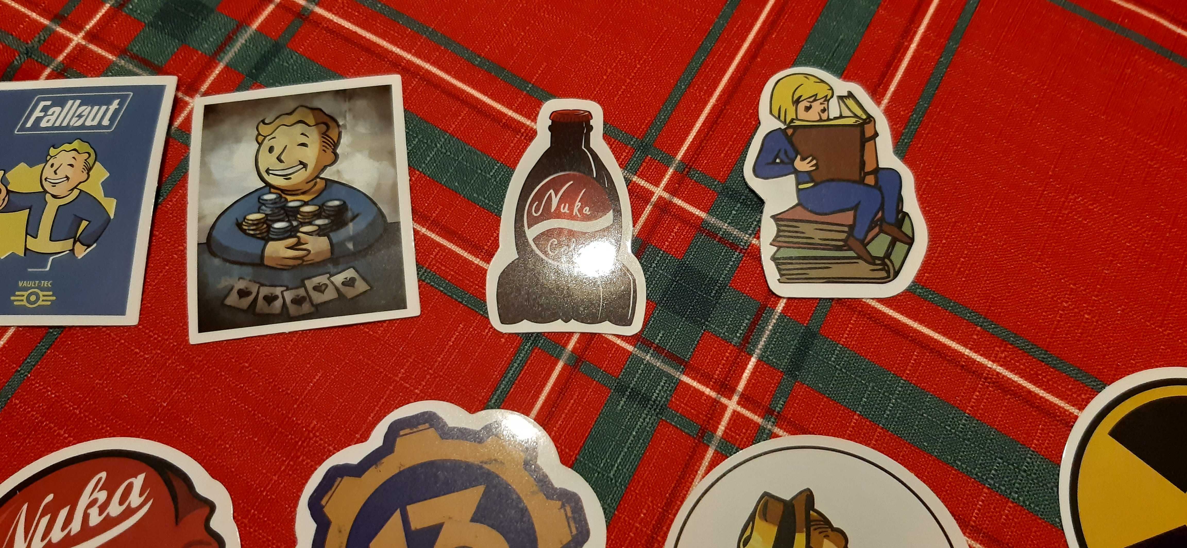 zestaw 10 szt. naklejek z gry fallout retro dla kolekcjonerów