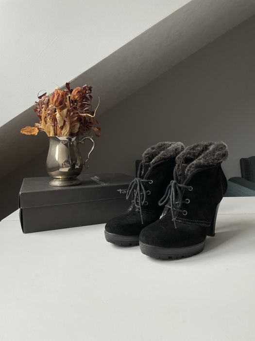 Tamaris skórzane zamszowe botki z futerkiem zimowe na obcasie