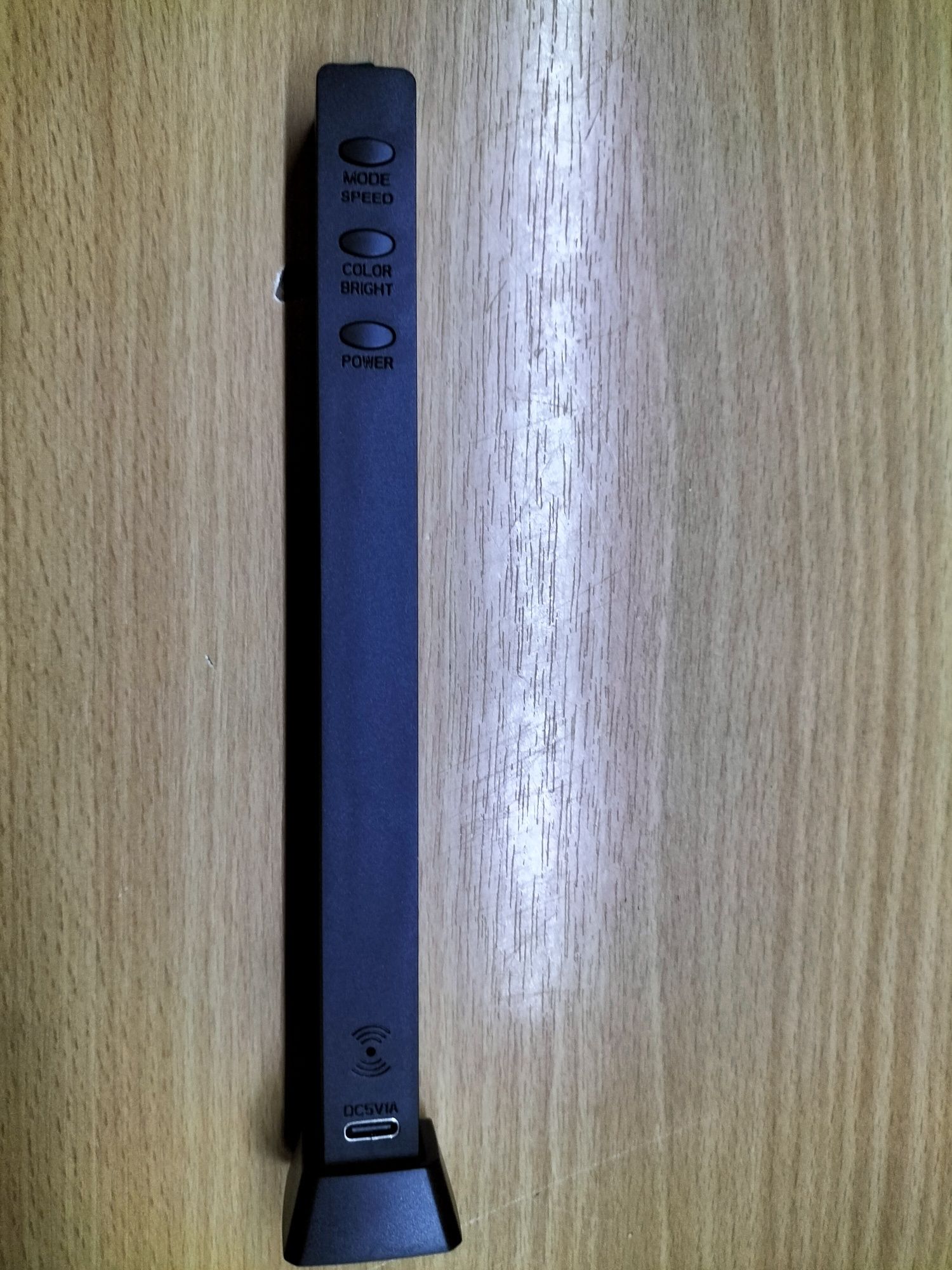 Bardzo Efektowny Gadżet.Nowa Listwa RGB Led.Z AKUMULATOREM.