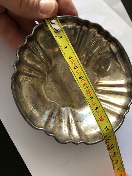 Pequena taça em casquinha