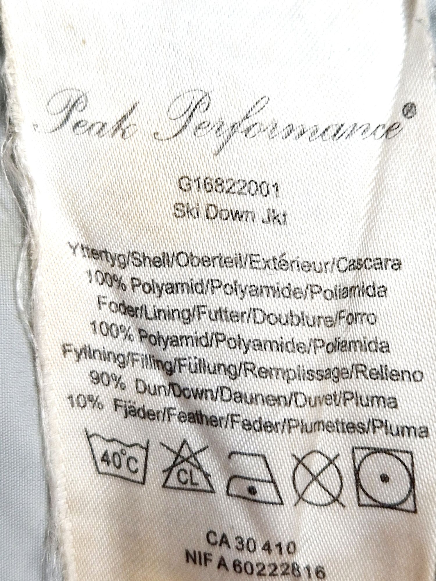 Puchowa kurtka narciarska Peak Performance