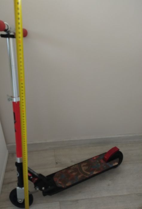 Hulajnoga oxelo mid 1 z Decathlonu