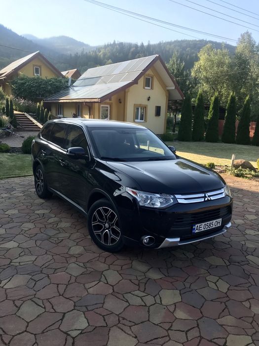Мitsubishi Outlander 3(GT,3 літра)
