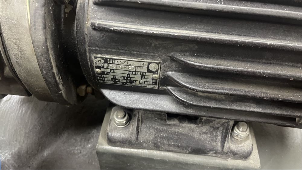 Kompresor ASPA 3JW60 180L