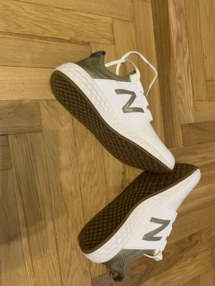 Кросівки New balance