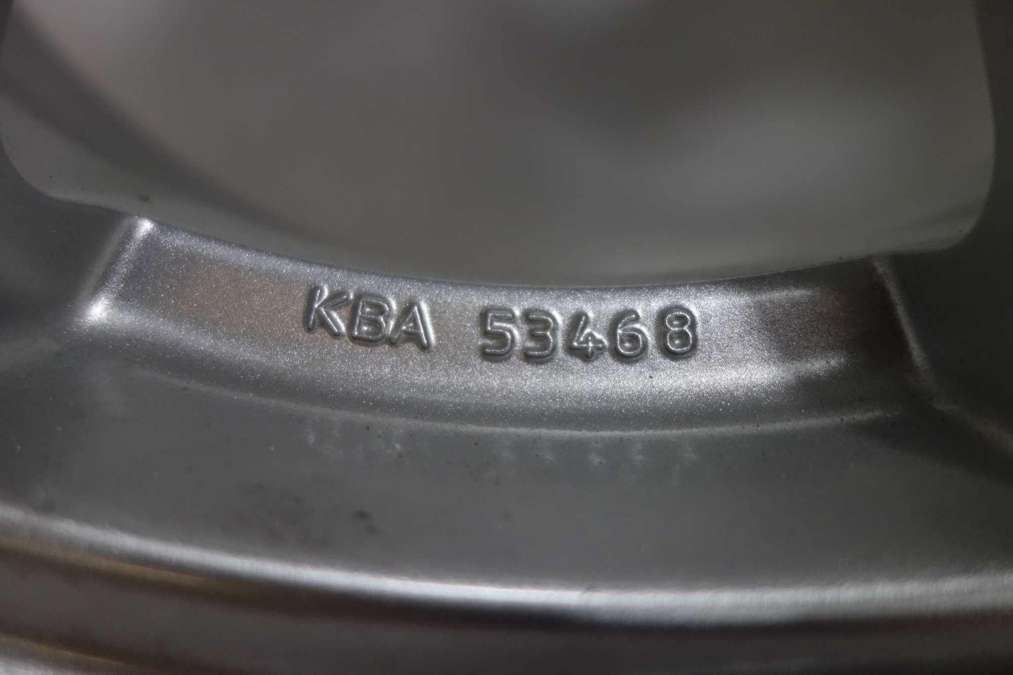 Alufelgi Brock 15" 5x114,3 Nissan Avenit Maxima Reno Zoe Srebrne 921