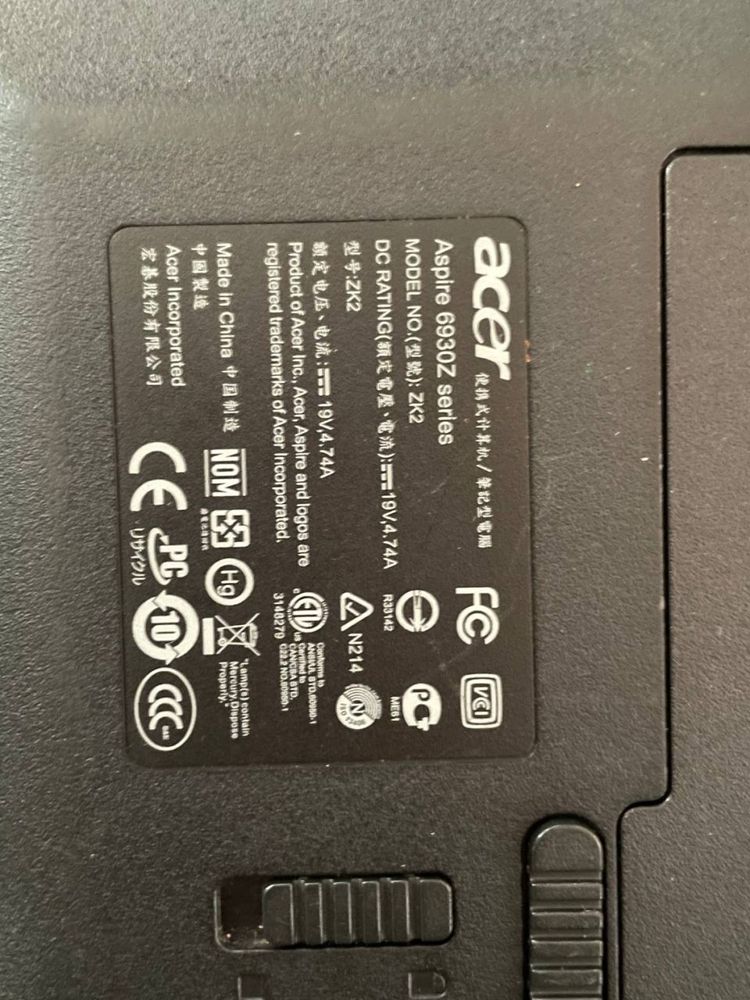 Ноутбук Acer Aspire 6830z