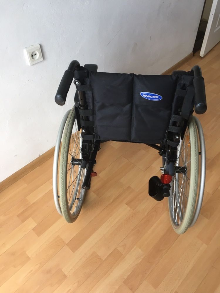 Wózek inwalidzki Action konstrukcja aluminiowa