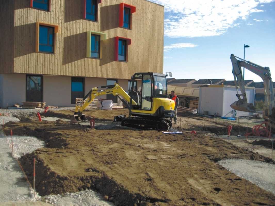 Usługi, wynajem minikoparki, + wywrotka 3,5t.  roboty ziemne