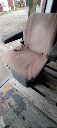 Fotel Siedzenie do ciągnika pneumatyczne Grammer