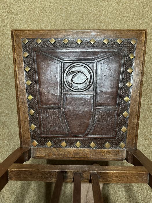 Cadeira antiga restaurada