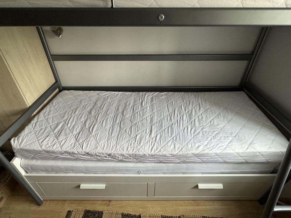 Łóżko rozkładane z 2 szufladami BRIMNES-IKEA +materac
