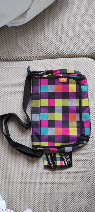 Nowa torba listonoszka Paso młodzieżowa na ramię w kolorową kratkę