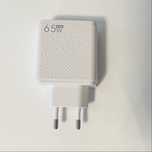 Ładowarka sieciowa biała porty USB i USB-C