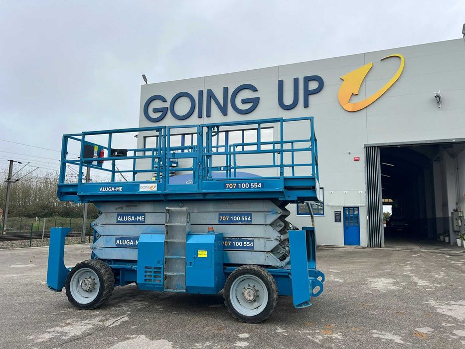 Tesoura Diesel Genie 18m