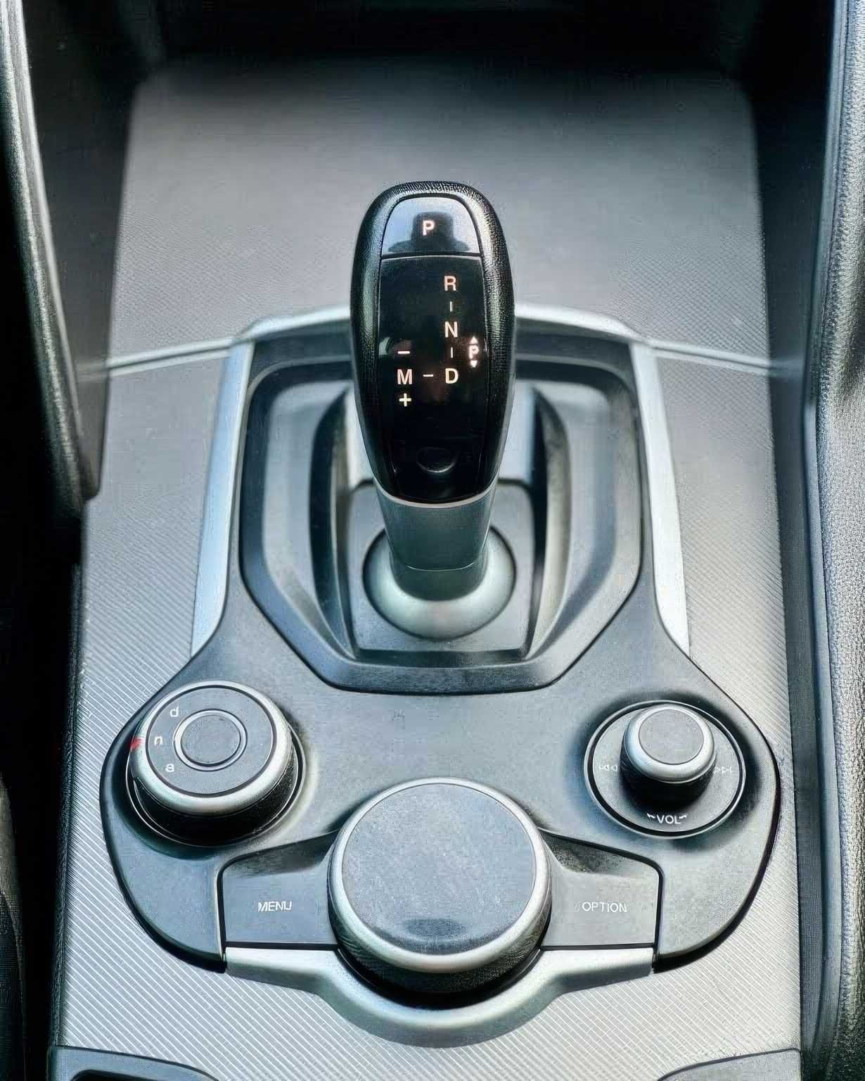 2018 Alfa Romeo Giulia Ti Sport
