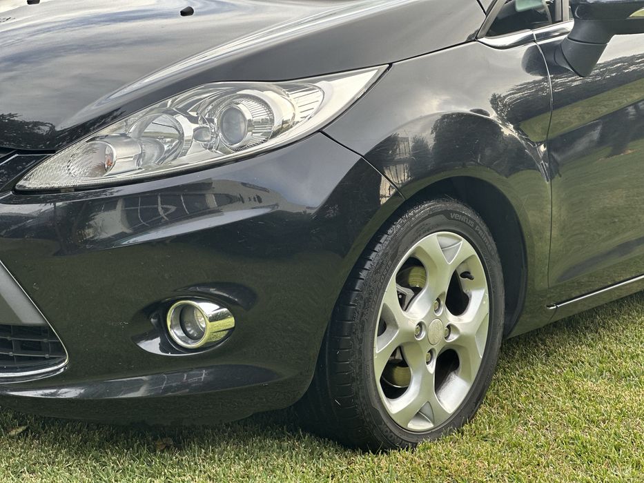 Ford Fiesta 1.4 TDCi – Único Dono – Kms Reais – Excelente Estado