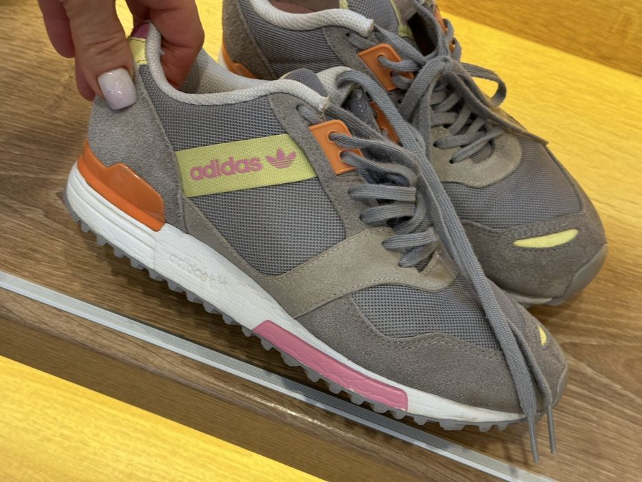 Кроссовки Адидас оригинал