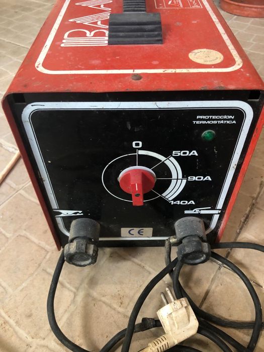 Maquina de soldar BAACO 140