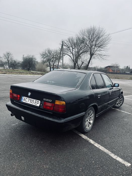 Продам BMW Е34.