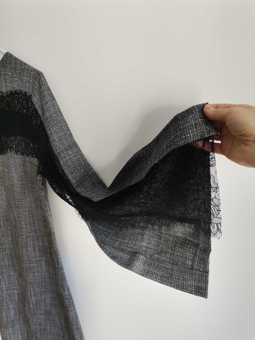 Vestido cinzento brilhante com renda preta, para Natal, Tamanho S