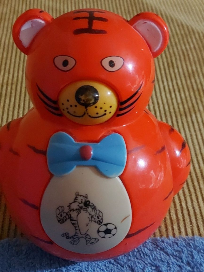 Игрушка Мишка неваляшка