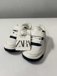 Кросівки Zara унісекс розмір 21