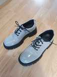 Buty popielate, jak nowe, 39r