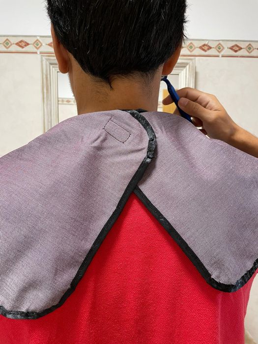 Avental para aparar a barba - Novo- beard bib