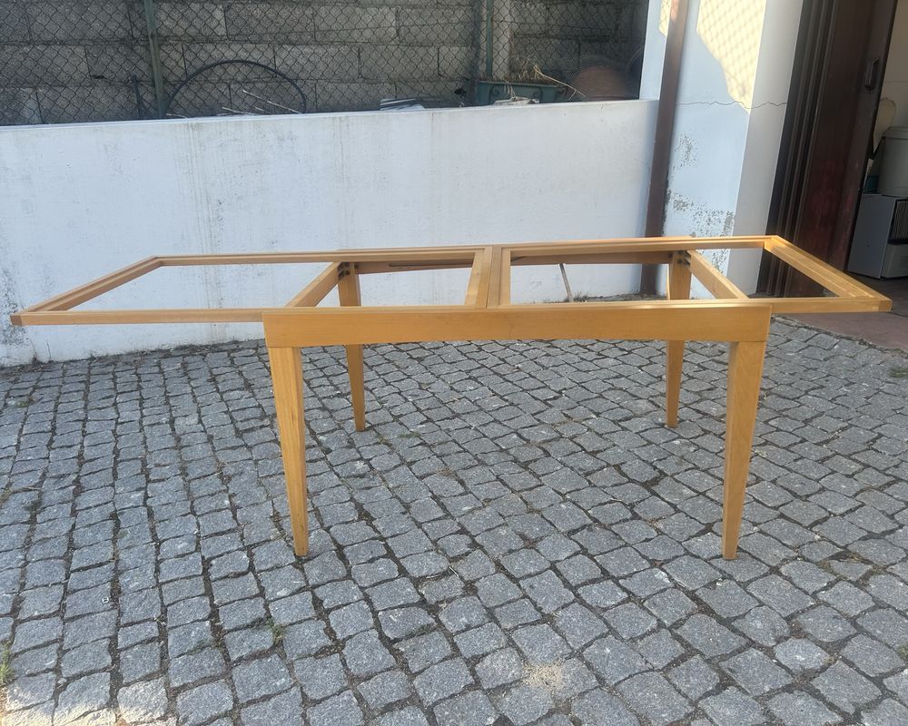Mesa de Madeira (2Tampos)