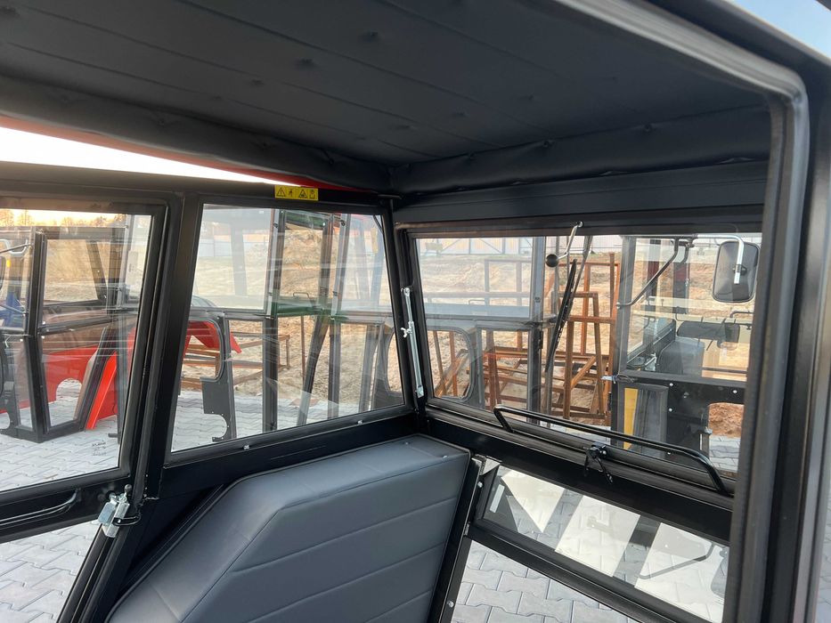 Kabina Ursus C360 C-360 C-330 C330 T-25 z błotnikami NAGLAK ---RATY---