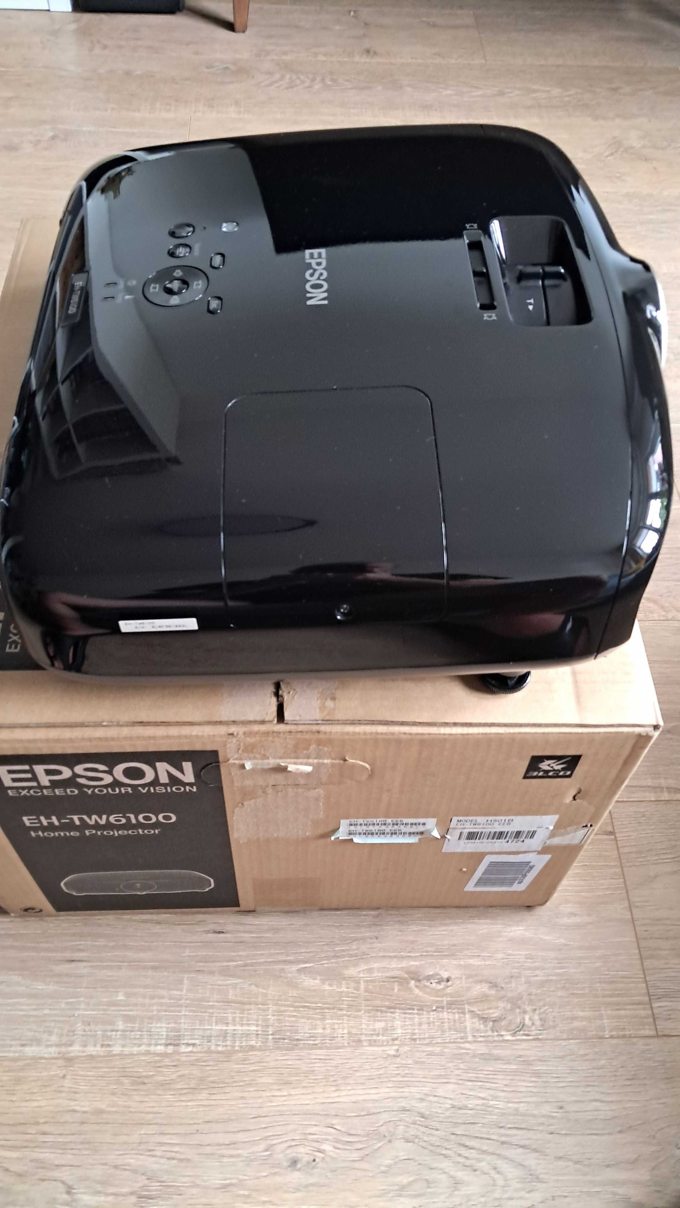 Projektor EPSON EH-TW6100