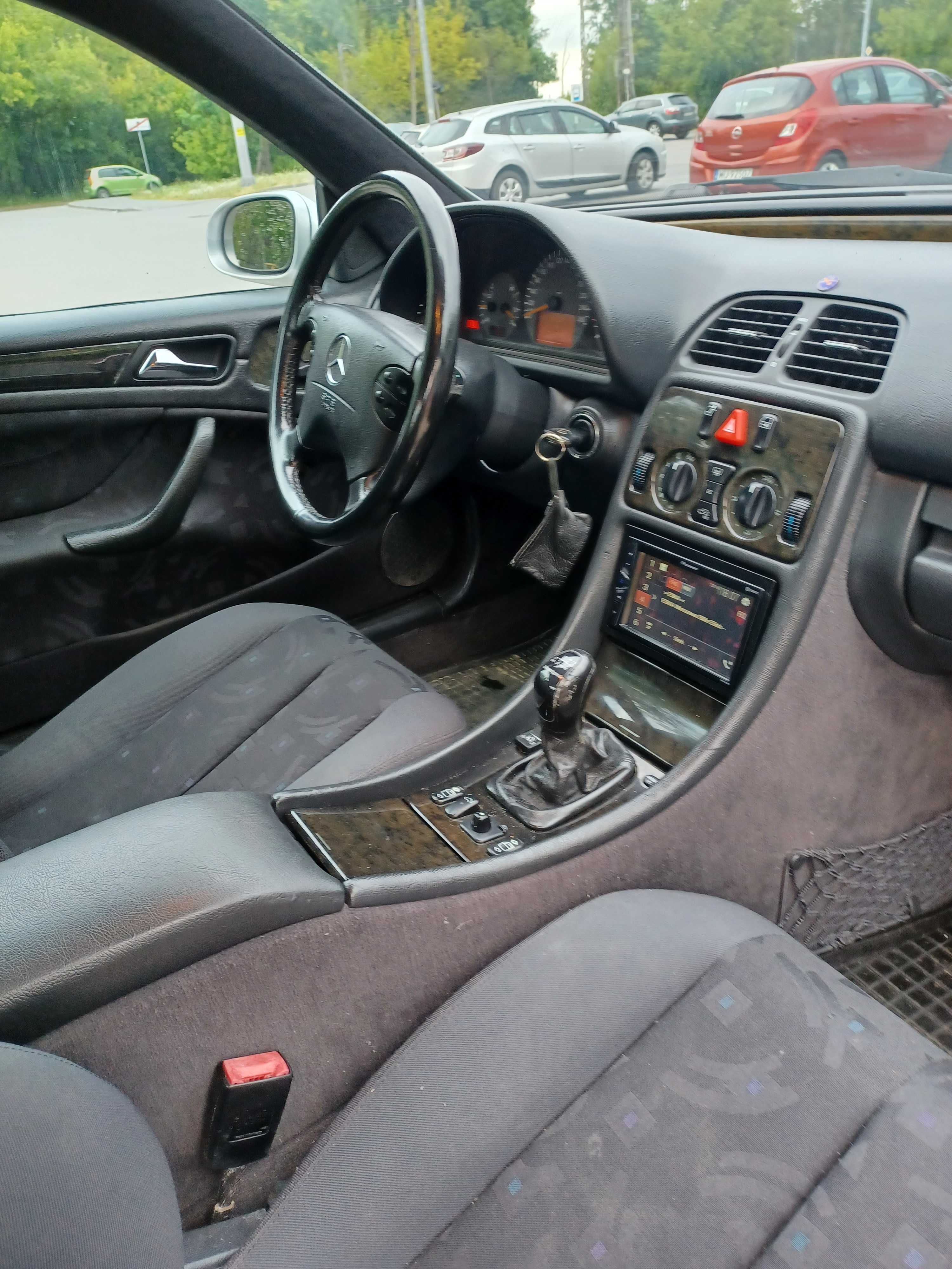 Mercedes Clk 200 kompresor +Lpg 2000r. Od 2021 r. w Polsce