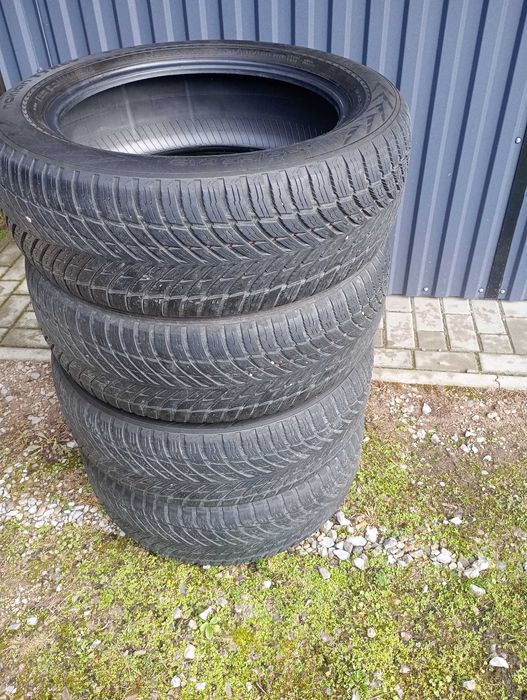 Opony Nokian Tyres 235/55 R19 wielosezonowe
