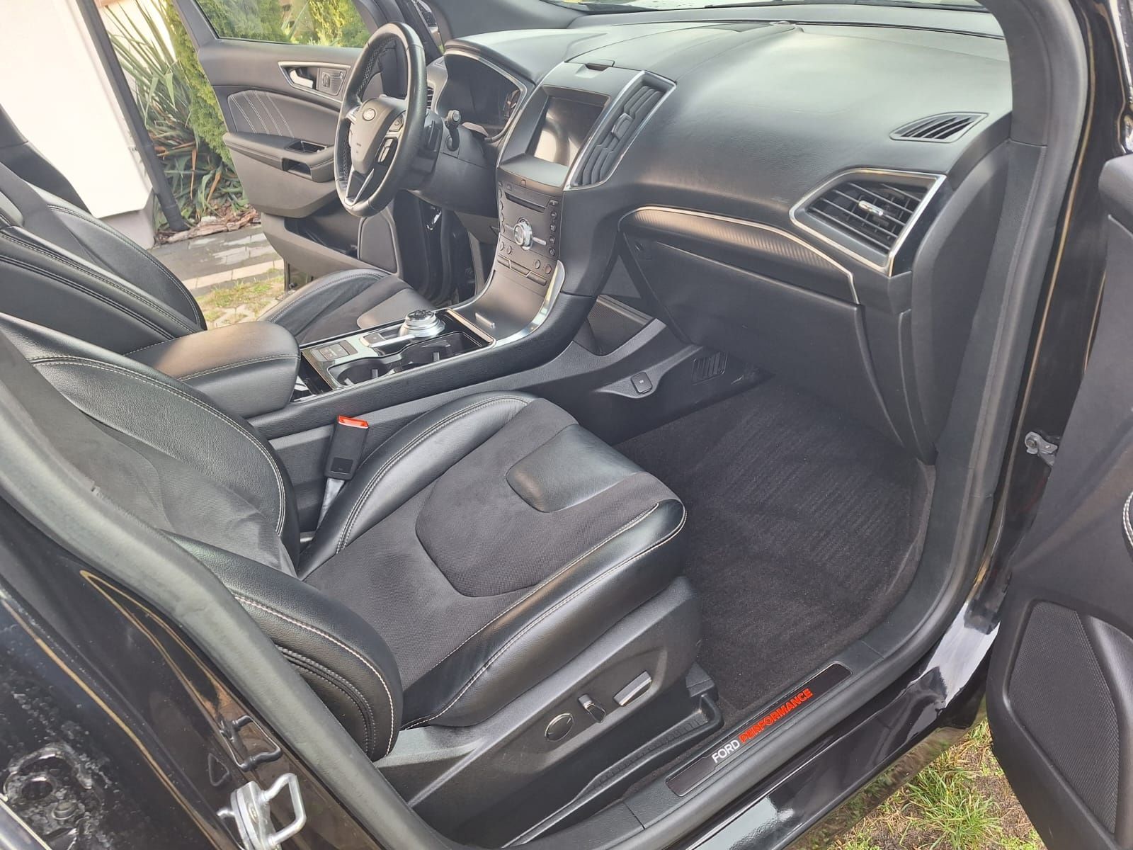 Ford EDGE 2,7 St Performance