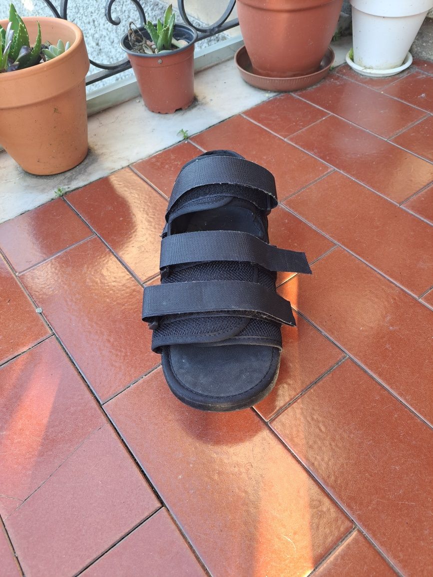 Sapato pós cirurgia