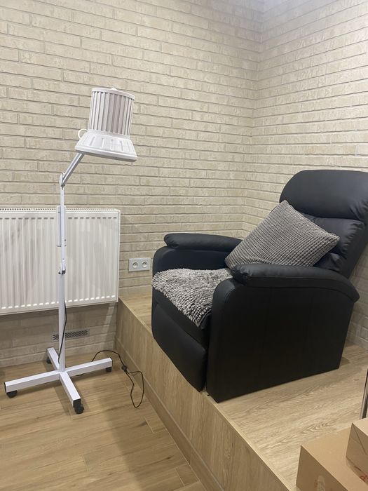 Wynajmę miejsce do manicure/pedicure w Salonie kosmetycznym. Centrum