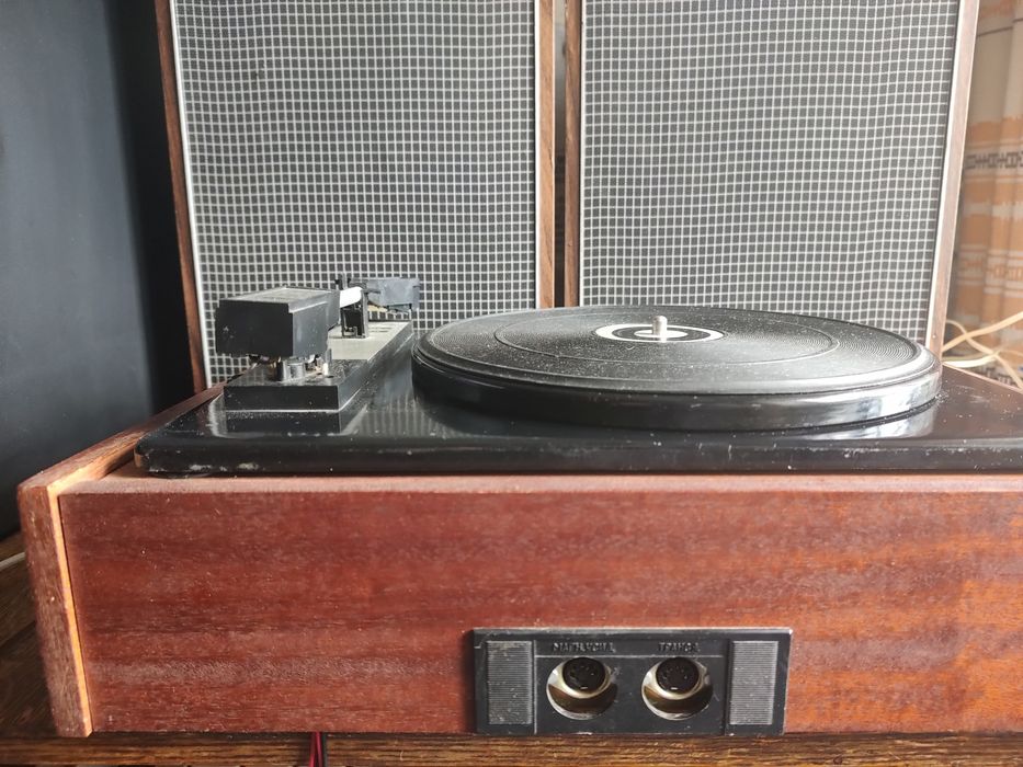 Проигрыватель  akords stereo 2